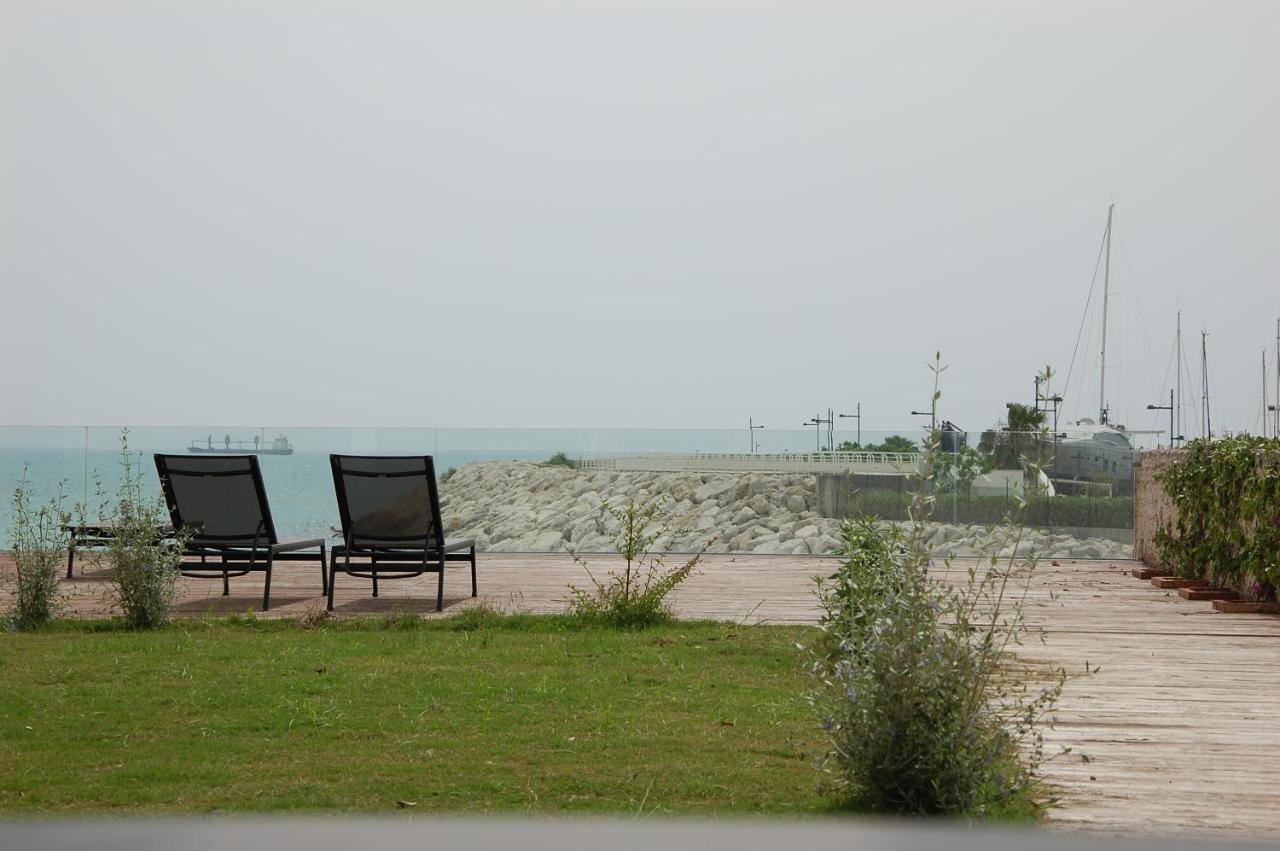 Saint Joseph Hotell Salerno Exteriör bild